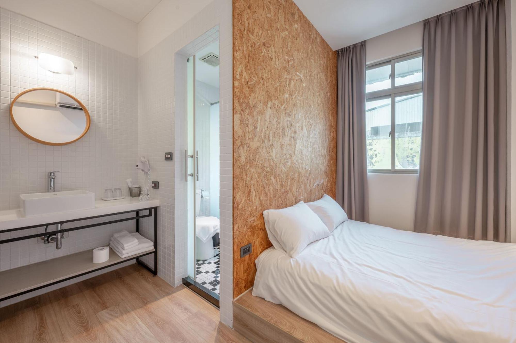 Light Hostel Hualien Экстерьер фото