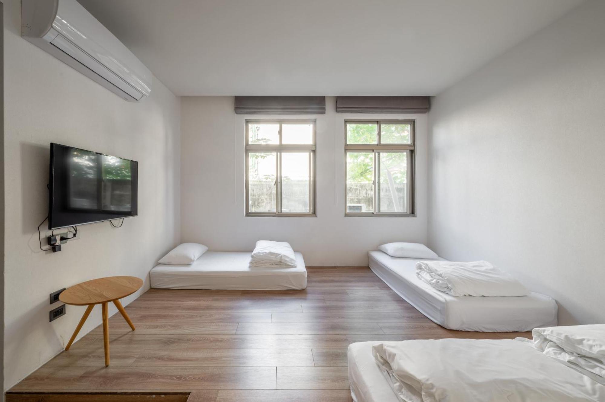 Light Hostel Hualien Экстерьер фото
