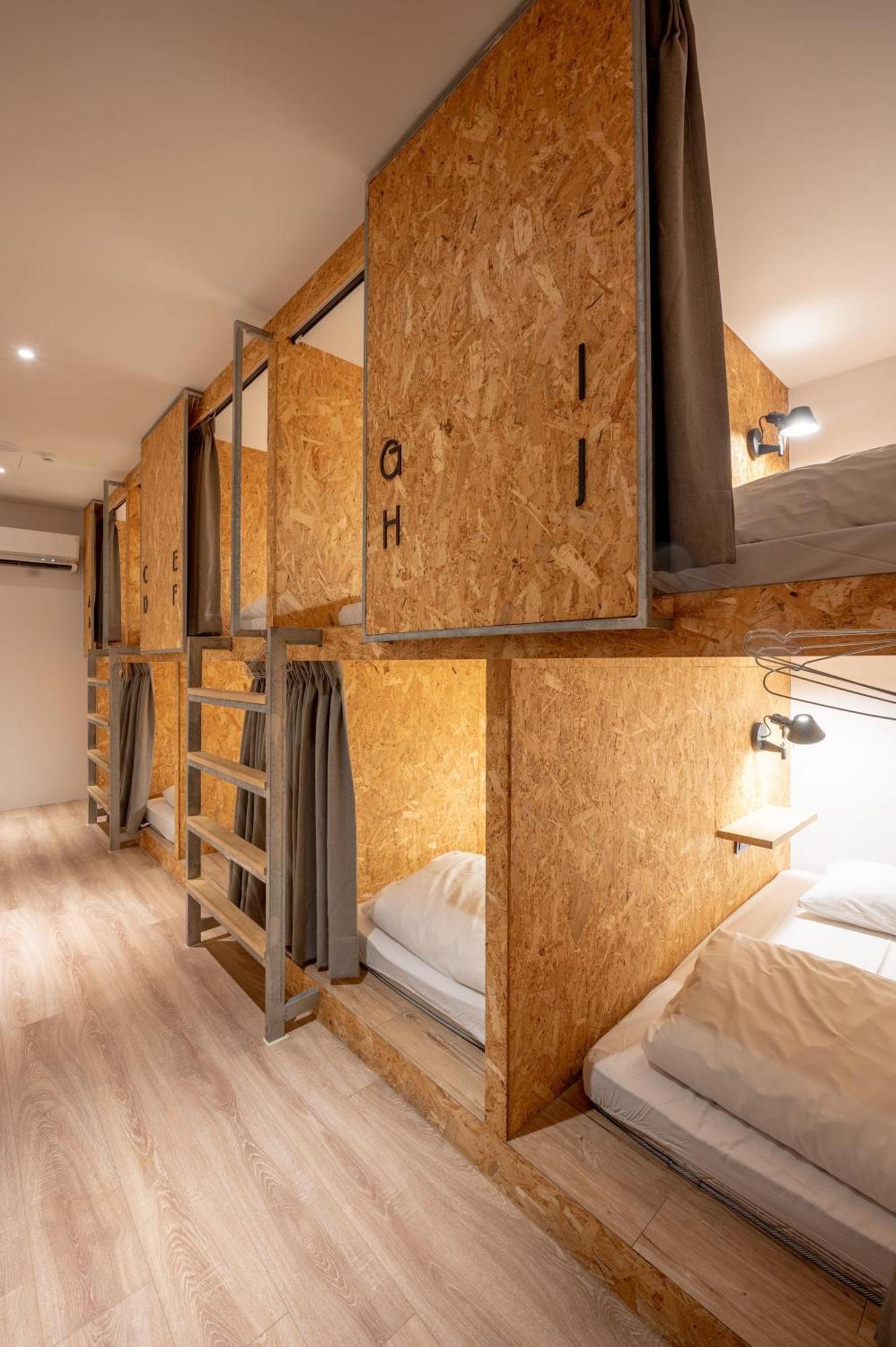 Light Hostel Hualien Экстерьер фото